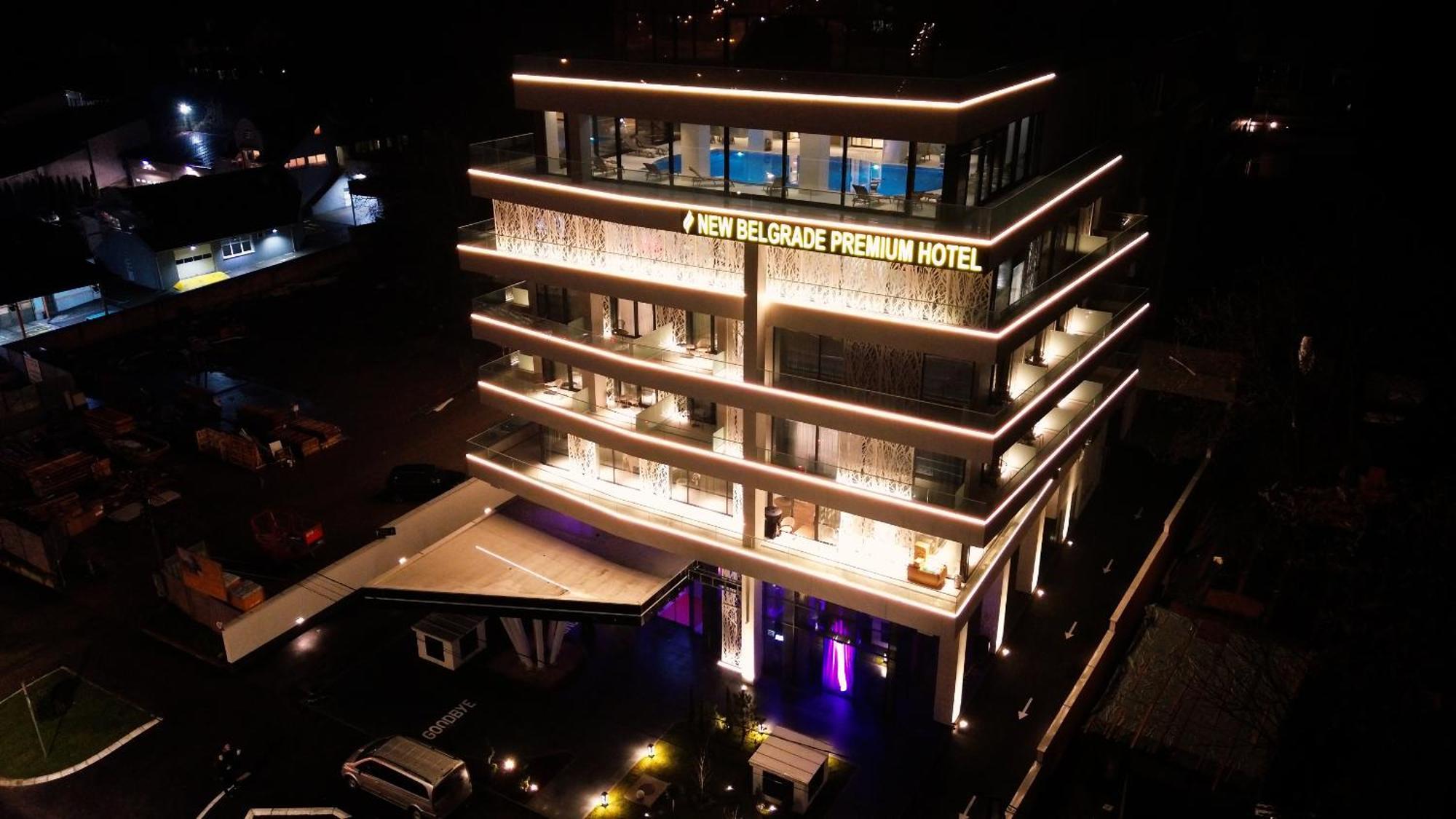 New Belgrade Premium Hotel Екстер'єр фото