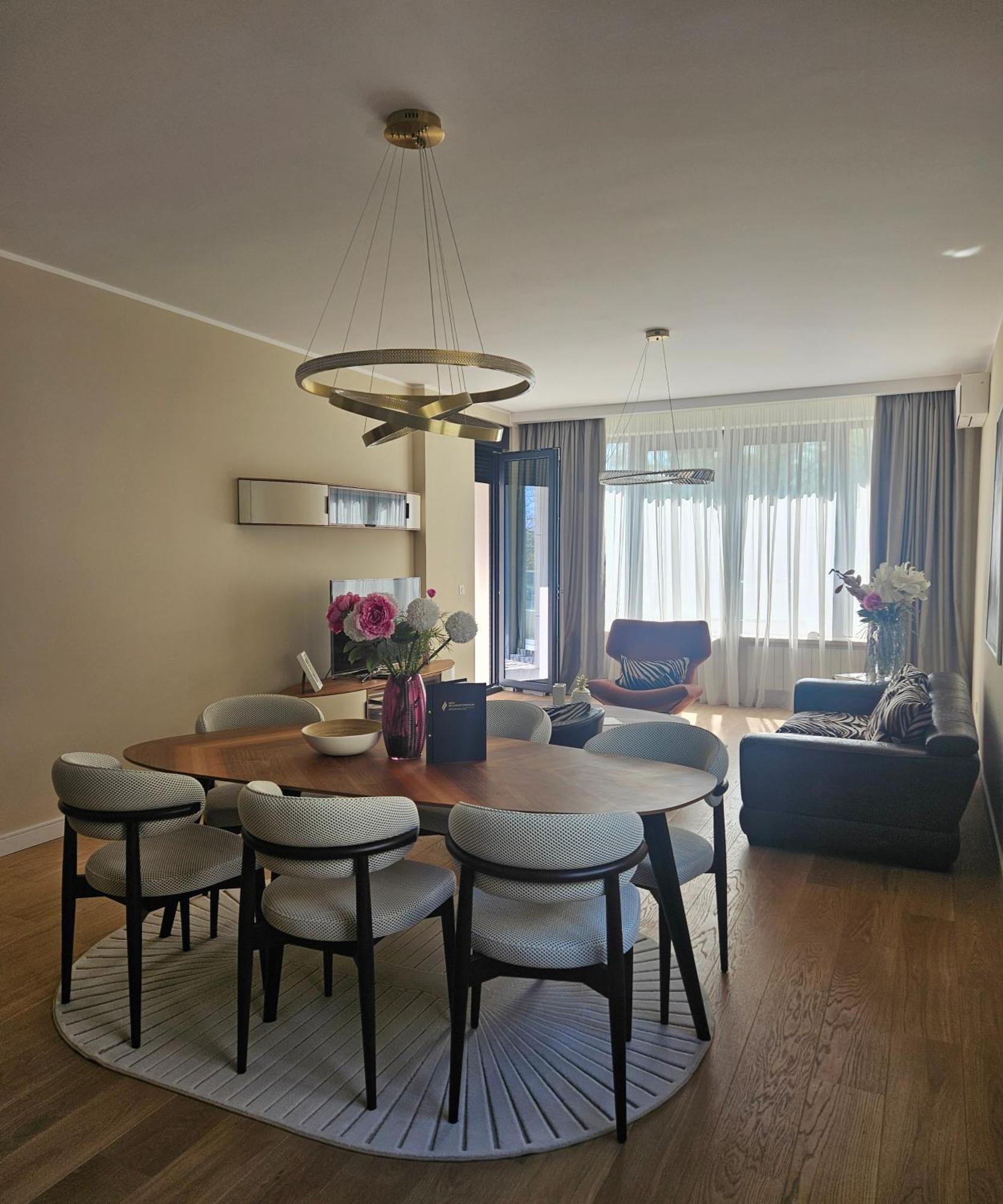 New Belgrade Premium Hotel Екстер'єр фото